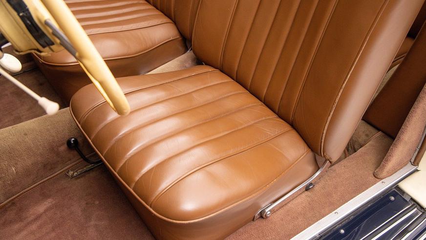 Редкий EMW 327 пустят с молотка в США