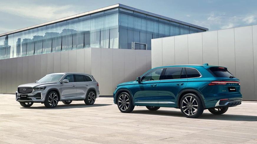 В России назвали цены на большой кроссовер Geely Monjaro