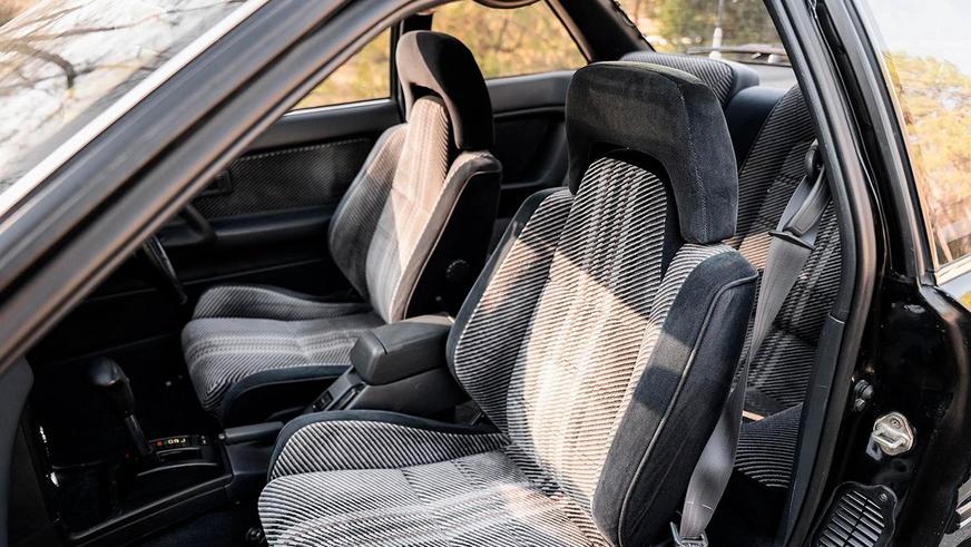 Toyota из 1980-х продают за 10 млн тенге на Kolesa.kz