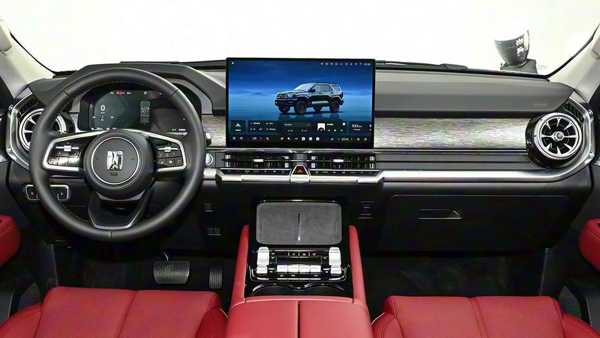 В КНР назвали цену сверхмощного гибридного Tank 400