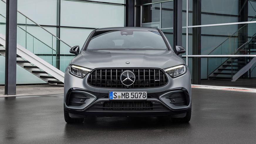 Кросс-купе Mercedes-Benz GLC получило сразу две версии от AMG