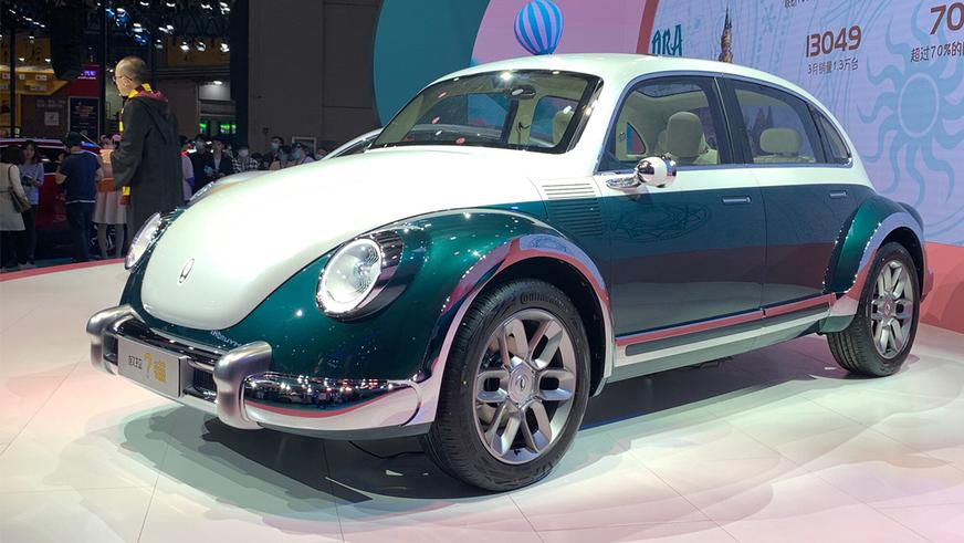 Новые тизеры китайского ретро-кроссовера Wey V72