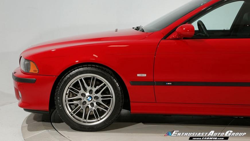 Двадцатилетний BMW M5 оценили дороже Porsche 911 Turbo