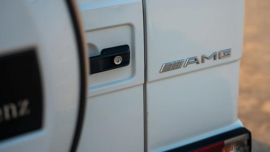 С молотка пустят редчайший G-Class – это G63 с V12