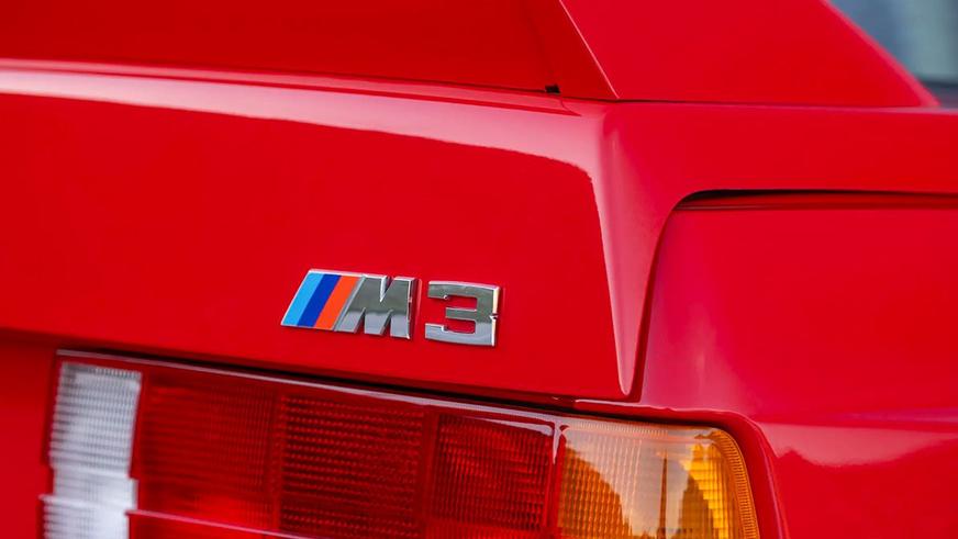 Очень редкую BMW M3 хотят продать за 200 тысяч долларов