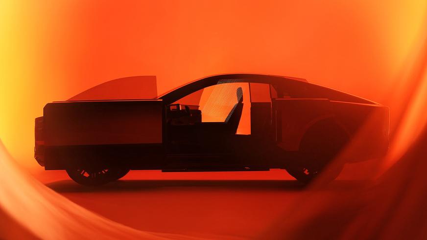 Toyota покажет кросс-купе Century и трёхосный минивэн Lexus LS