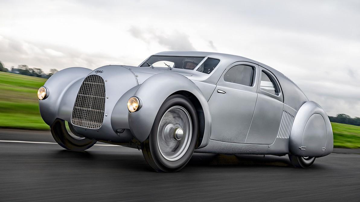 Audi возродила суперкар из 1930-х, которого никогда не было
