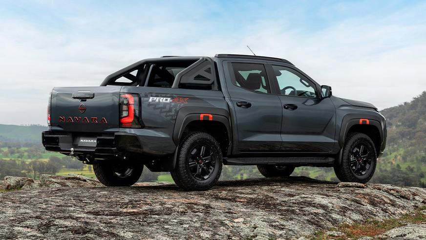 Nissan превратил Mitsubishi L200 в Navara