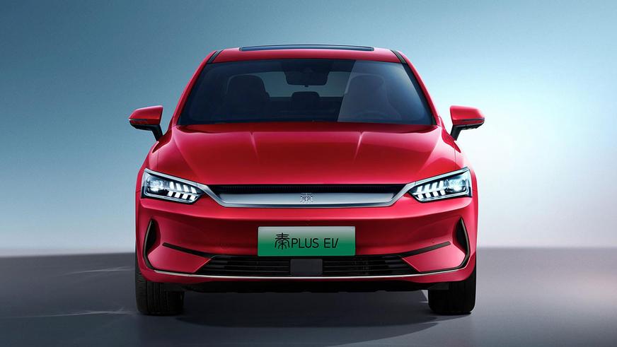 Названы самые популярные в Китае седан, кроссовер и вэн