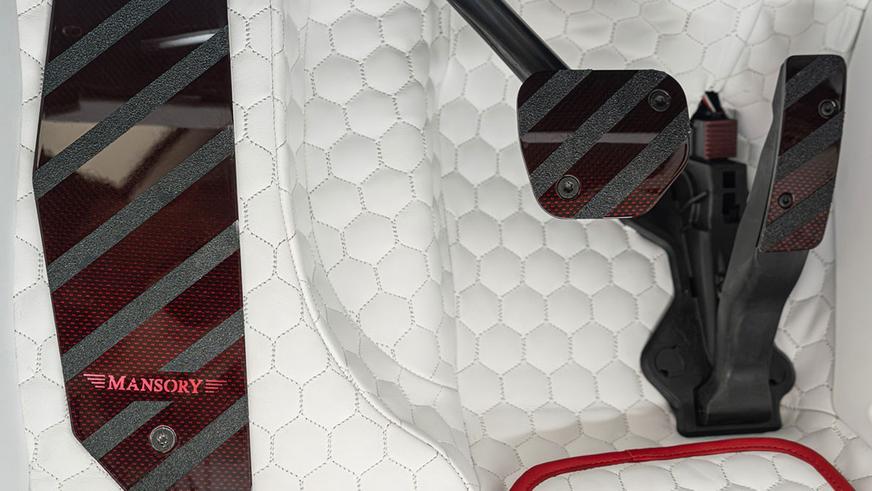 Mansory представила кроссовер Ferrari на стероидах