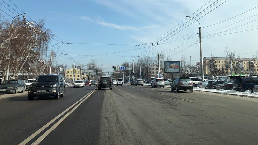 Осторожно, гололедица! Почему на улицах Алматы каток