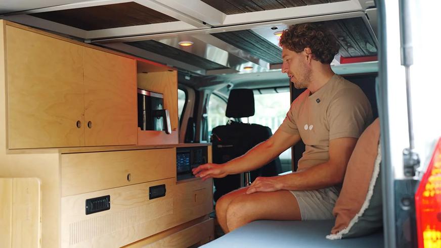 Экспедиционный Toyota HiAce построили в Австралии