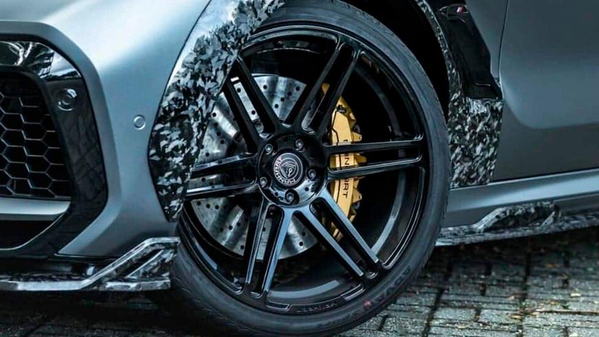 Ателье Manhart сделало BMW X6&nbsp;M на&nbsp;100&nbsp;сил мощнее и&nbsp;украсило карбоном