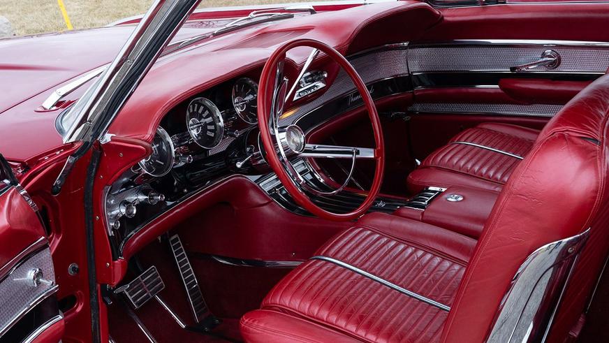Уникальный Ford Thunderbird Italien пустят с молотка