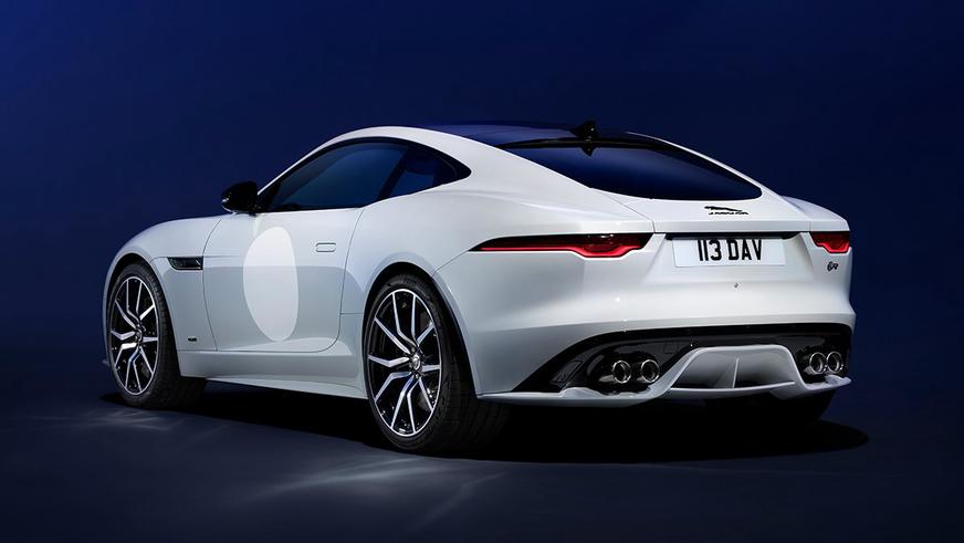 Jaguar прощается с F-Type