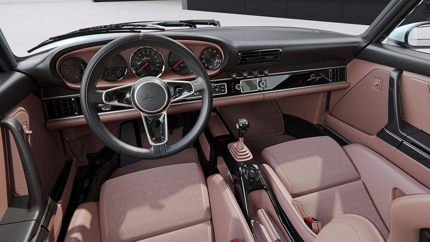 Новый Porsche 911 от Singer получил выдвижные противотуманки