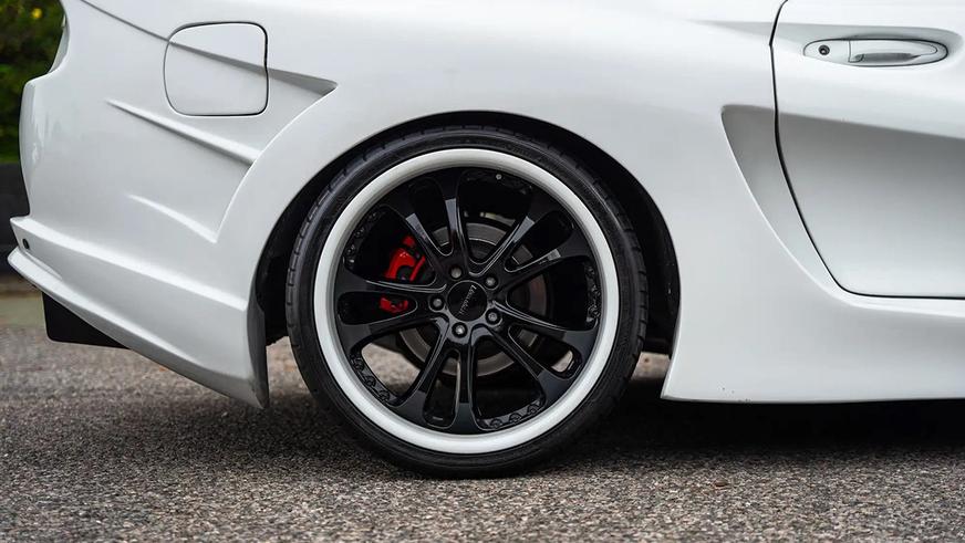 Toyota Supra с диким обвесом от Abflug уйдёт с молотка