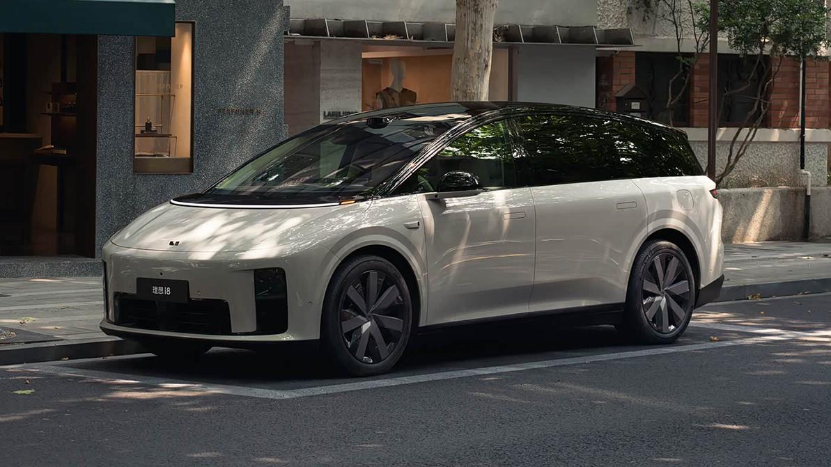 Li&nbsp;Auto бренді i8&nbsp;кроссоверін таныстырды