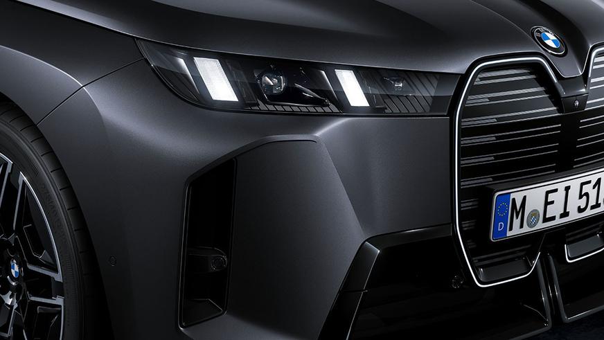 Электрический BMW iX стал дальнобойнее и быстрее