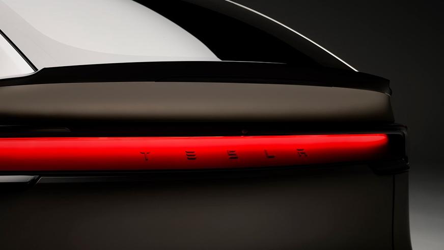 Удлинённая Model Y добралась до США и стала дороже