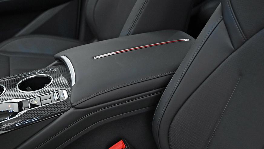 В&nbsp;Китае открылся приём заказов на&nbsp;самый доступный Hongqi