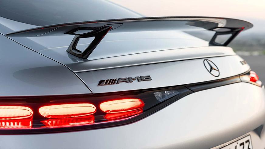 Представлено новое купе Mercedes-AMG GT