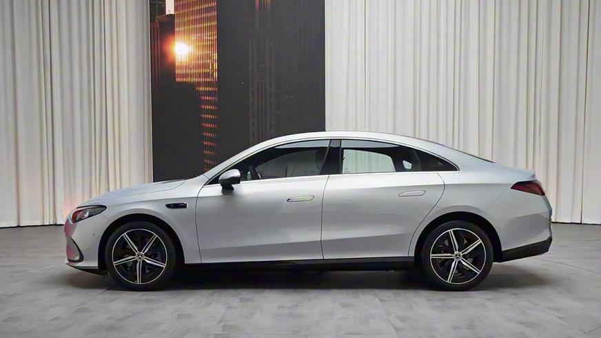 Mercedes-Benz удлинил батарейный CLA для Китая