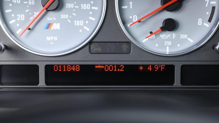 За BMW M5 (E39) готовы отдать более 100 000 долларов