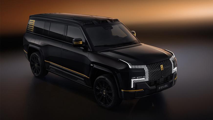 Самый роскошный Yangwang U8 оценили в 180 тысяч долларов