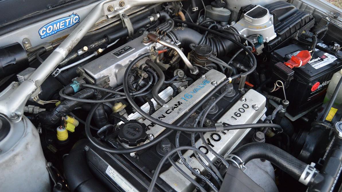В продаже нашлась Toyota Corolla GT-S 1987 года, резвая не по возрасту