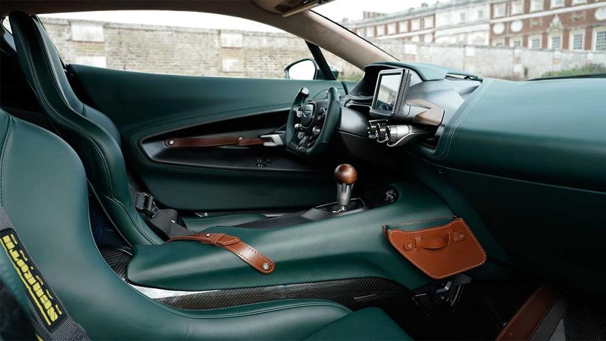 aston-martin-12
