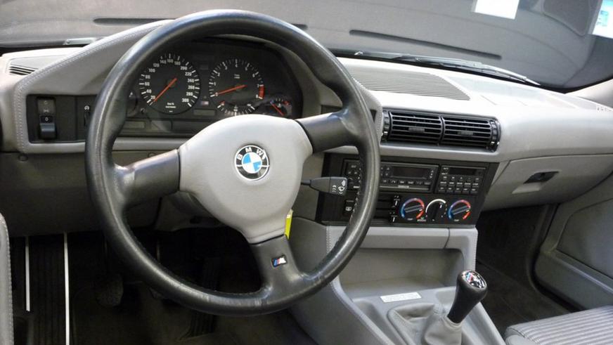 BMW M5 мог стать кабриолетом. Так почему не стал?