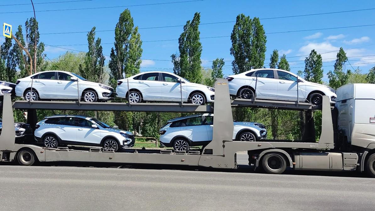 АВТОВАЗ Lada Vesta NG-ді салондарға жөнелте бастады