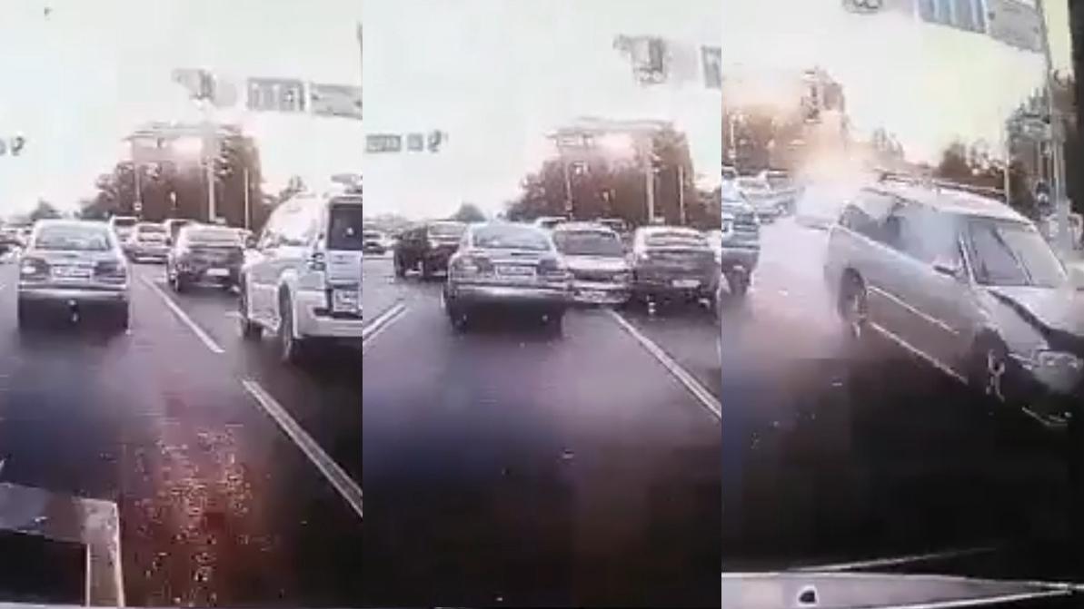 В Алматы Subaru, уходя от погони, протаранила несколько авто