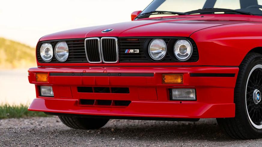 Очень редкую BMW M3 хотят продать за 200 тысяч долларов