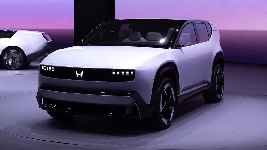 Honda показала электроседан в стиле Lamborghini