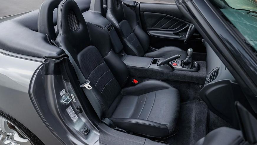 За 25-летнюю Honda S2000 без пробега отдали 95 000 долларов