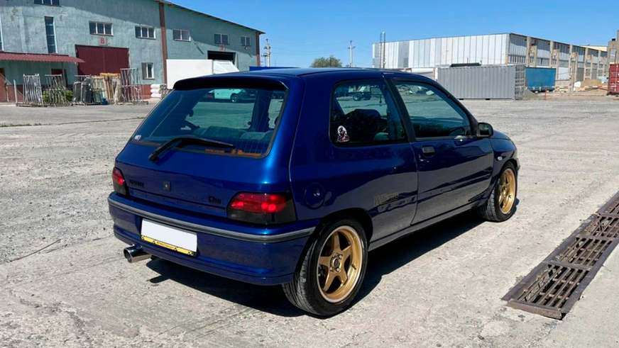 Редкая версия Renault Clio в продаже на Kolesa.kz