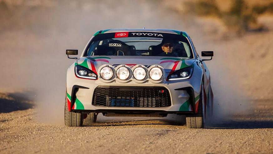 Toyota GR86 получила культовую ливрею, мощный мотор и полный привод