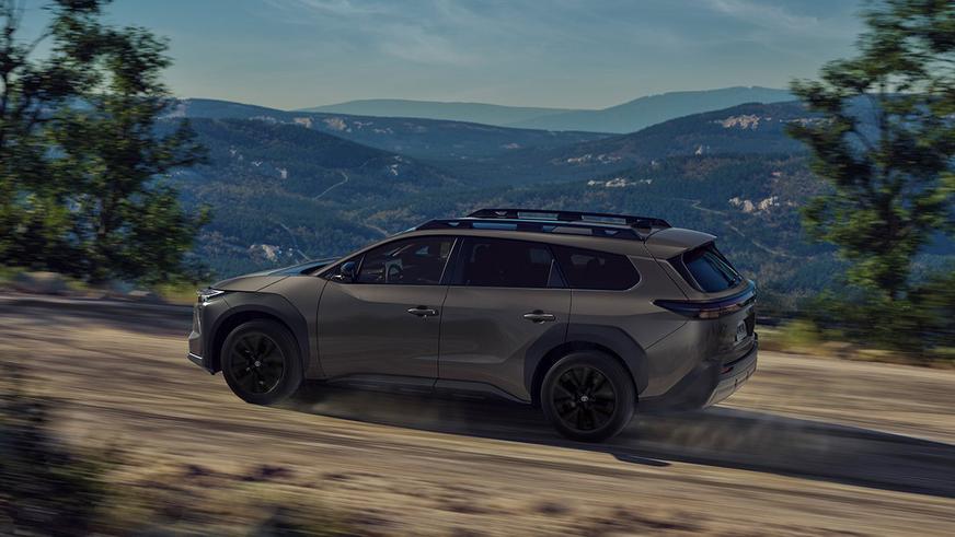 Toyota показала крупный электрокроссовер bZ Woodland