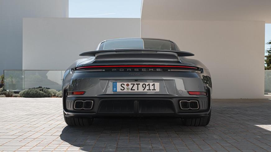 Porsche 911 Turbo S обновился и стал сверхмощным гибридом