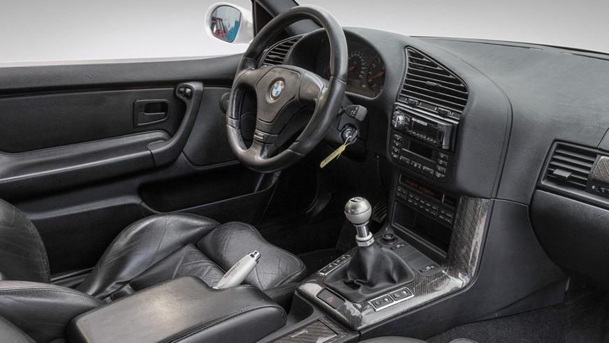 Самый большой V12 для самого маленького BMW