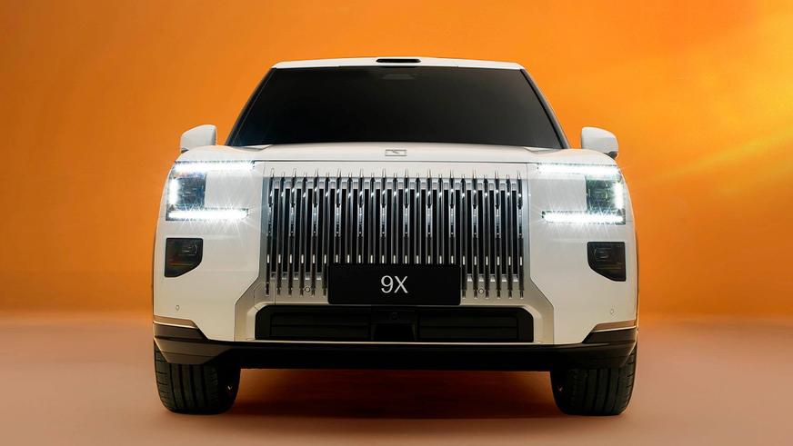 Флагманский кроссовер Zeekr 9X появился в продаже в Китае