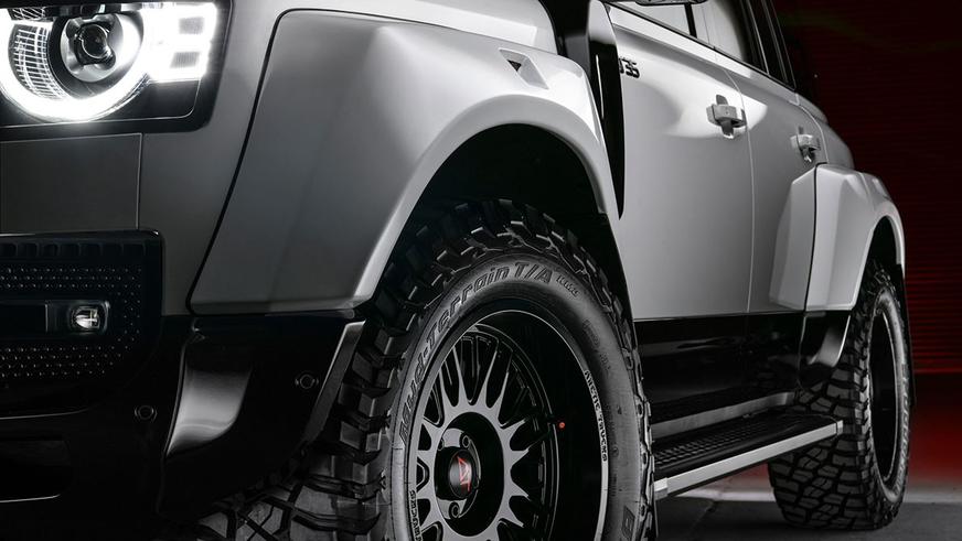 В Arctic Trucks слегка обновили Defender AT35