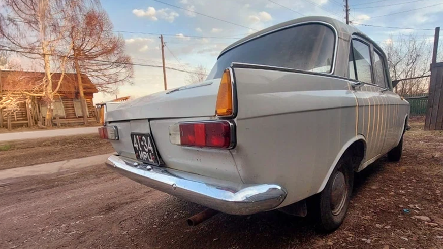 «Москвич-412» выставлен на продажу за 322 тысячи долларов