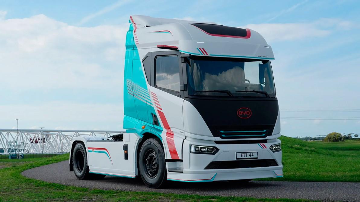 Седельный тягач BYD ETT 44 появился в Европе