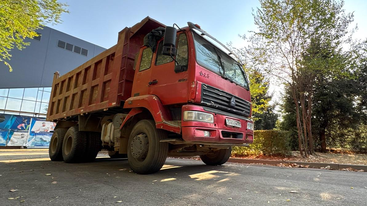 Владельцы и водители трёхосных самосвалов могут остаться без работы с 1 января