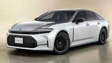 Юбилей Crown в Toyota отметили сразу двумя спецверсиями