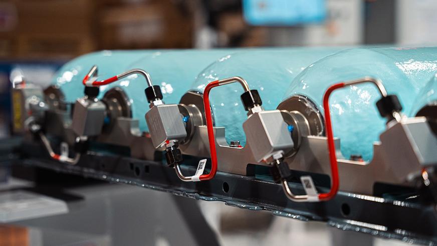 BMW показала прототип водородного iX5