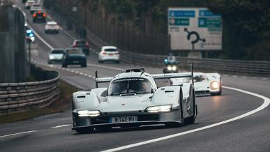 Porsche вывела гоночный прототип на дороги общего пользования